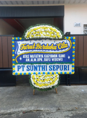 Papan Bunga Duka di Bangetayu Wetan
